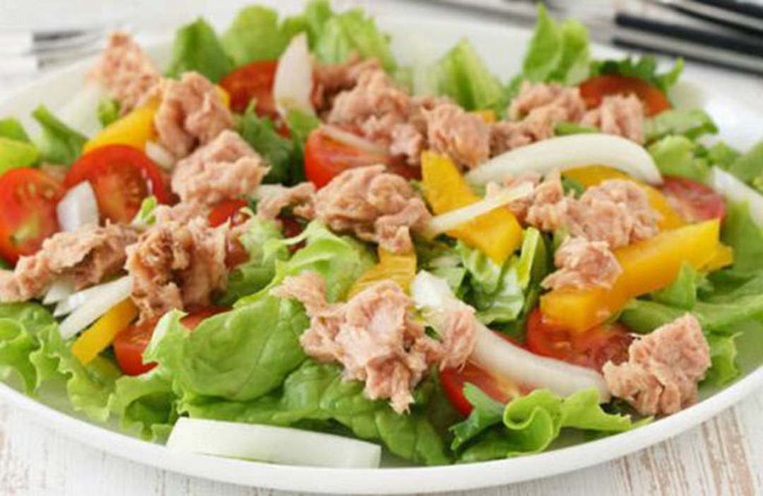 Cách chọn cá Ngừ tốt nhất để làm Salad Cá Ngừ