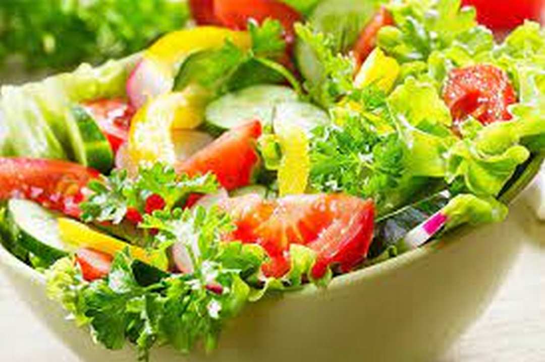 Cách làm Salad rau củ trộn xốt Mayonnaise